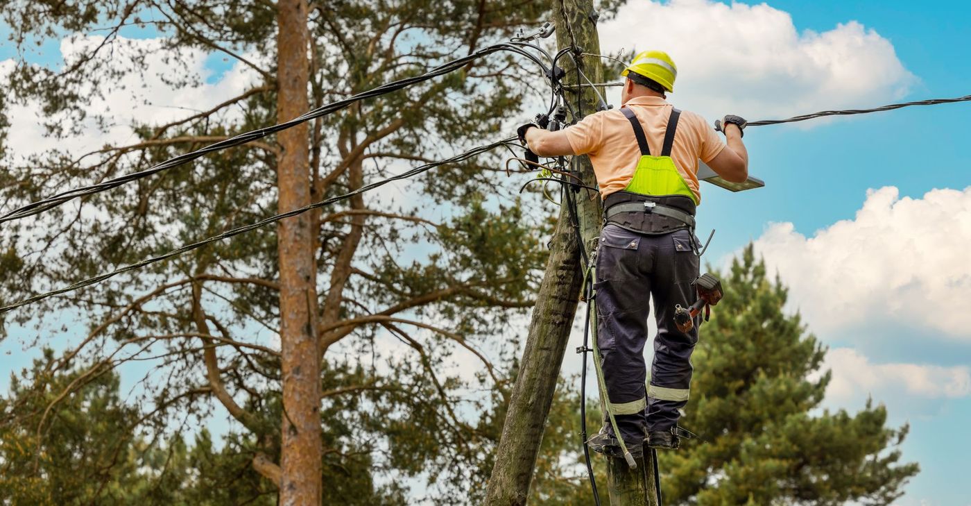 Best Practices for Powerline Maintenance Pierce Powerline Co. Pierce Powerline Co.